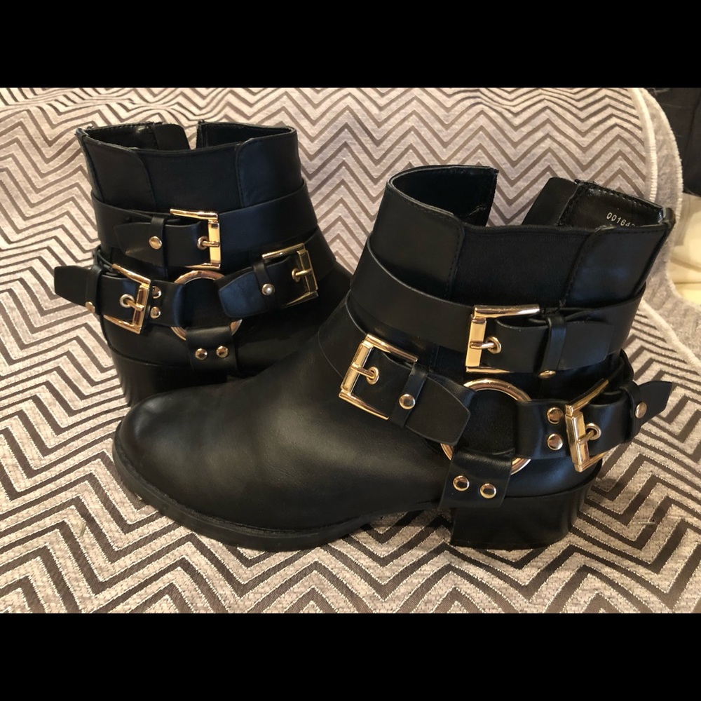 Forever 21 Girl’s Boots